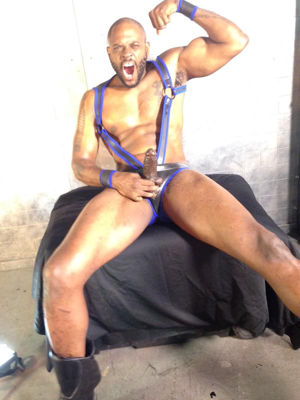 TitanMen Model Diesel Washington Behind The Scenes